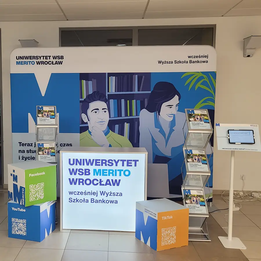 zestaw konferencyjny-lada expo-ścianka reklamowa-